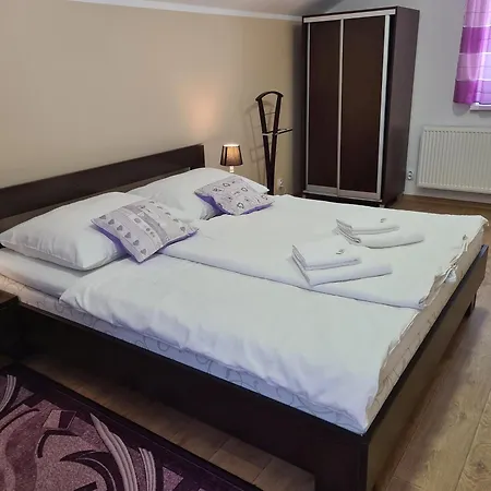 Stredisko Lipka * Bártfa